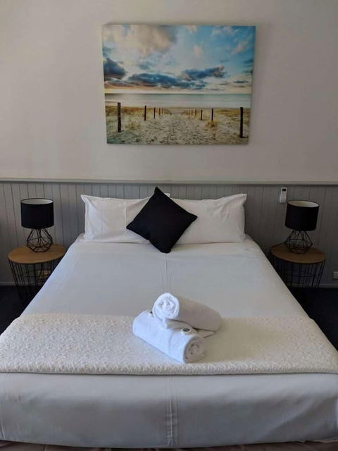 Squid Ink Motel - Hotel Gold Coast 4