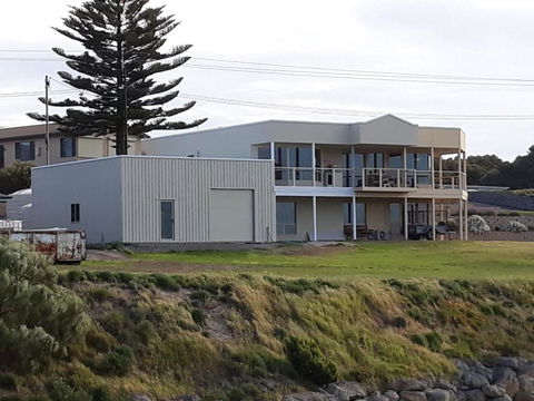 Costa Plenti Southend BnB - Hotel Gold Coast 6