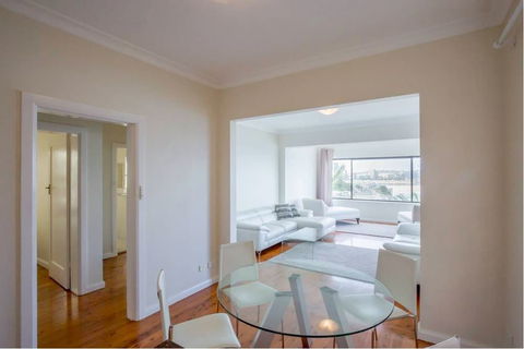 Ultimate Bondi Escape 2 - Hotel Gold Coast 4