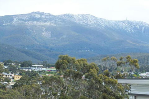 Hobart Villa - Hotel Gold Coast 4