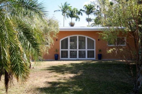 Jambala Beach House - Hotel Gold Coast 5