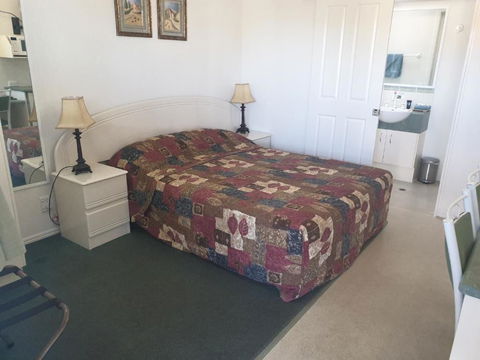 Warrego Motel - Hotel Gold Coast 6
