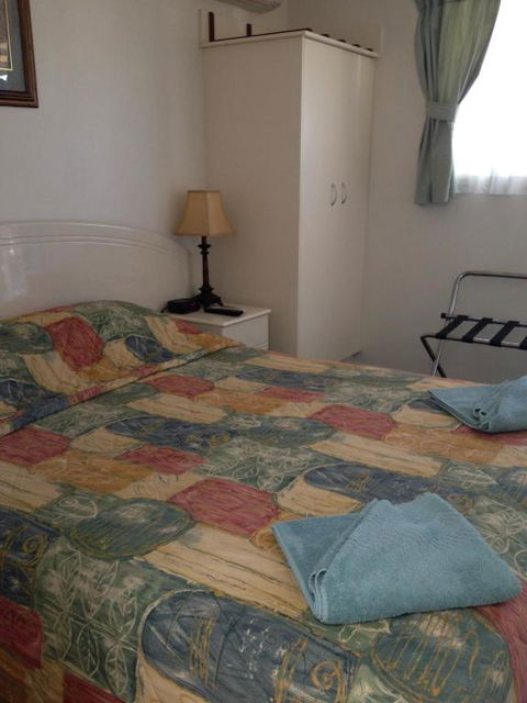 Warrego Motel - Hotel Gold Coast 3