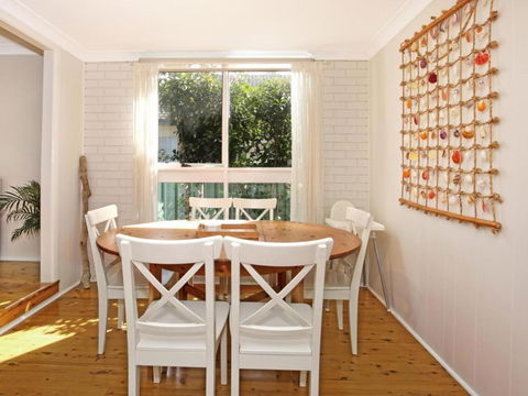 Hayes Beach House Jervis Bay Pet Friendly Award Winner Fireplace - Hotel Gold Coast 2