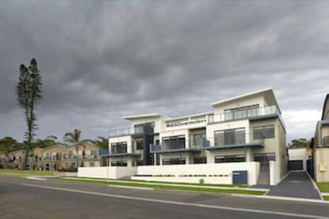 Mollymook Beachfront Executive Apartment - Hotel Gold Coast 0