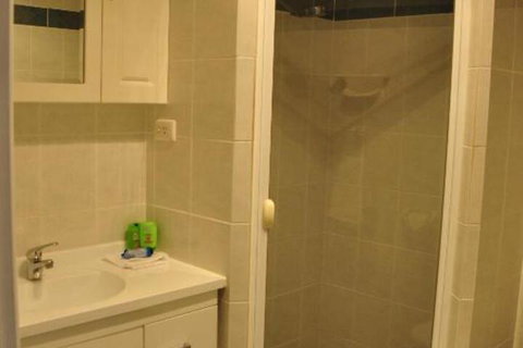 Bribie Island Square - Hotel Gold Coast 5