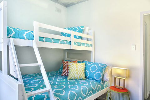 Seaview Sunset Holiday Apartments - Hotel Gold Coast 2