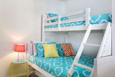 Seaview Sunset Holiday Apartments - Hotel Gold Coast 4