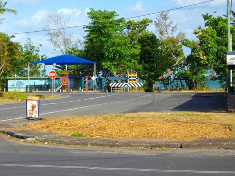 Kurrmine Beach Motel - Hotel Gold Coast 2