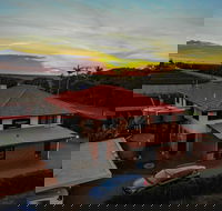 Dunelm House Bed and Breakfast - Hotel Gold Coast