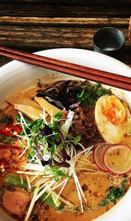 Wabi Sabi Salon - Hotel Gold Coast 4