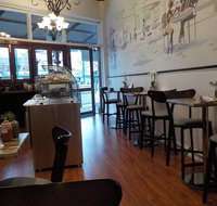 Olivia Spring Cafe - Hotel Gold Coast