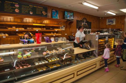 Bertallis Mansfield Bakery - Hotel Gold Coast 0