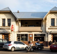 Yarragon Hotel
