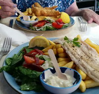 Blue Bee Cafe - Hotel Gold Coast