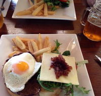 Glenrowan Hotel - Hotel Gold Coast
