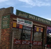 Stoddies Diner  Heyfield Pizza - Hotel Gold Coast