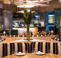 Steel Bar and Grill - Hotel Gold Coast