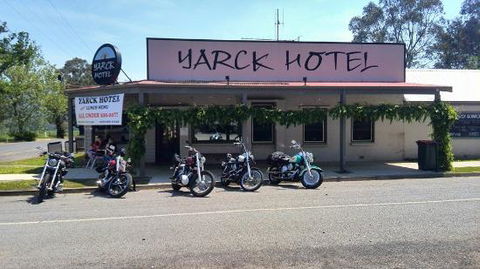Yarck Hotel - Hotel Gold Coast 0