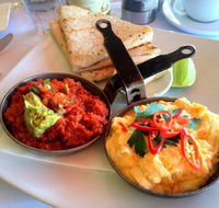 Trio Cafe - Hotel Gold Coast