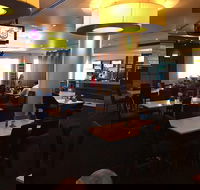 Sharkies Grill - Hotel Gold Coast