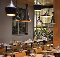 Yakoo Engadine - Hotel Gold Coast