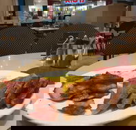 Chantilly's Coffee Lounge - Hotel Gold Coast