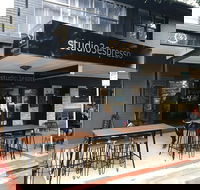 Studio 3 Espresso