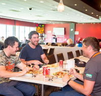 Lithgow Workies - Hotel Gold Coast
