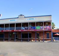 The Railway Hotel - Hotel Gold Coast