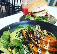 The Pass Cafe - Hotel Gold Coast