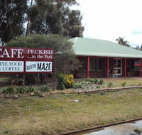 Cafe Peckish - Hotel Gold Coast