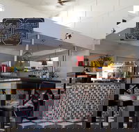 Stella Bistro