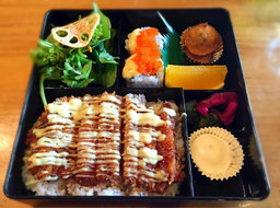 Canberra Restaurants and Takeaway Hotel Gold Coast Hotel Gold Coast