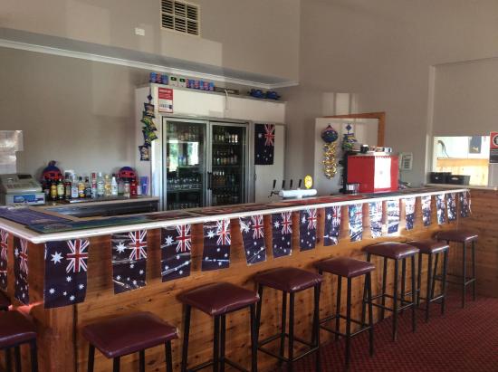 University Of Melbourne ACT Hotel Gold Coast