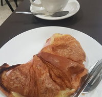 Cafe Au Lait - Hotel Gold Coast