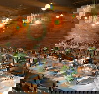 Pietro Pizzeria Restaurant - Hotel Gold Coast