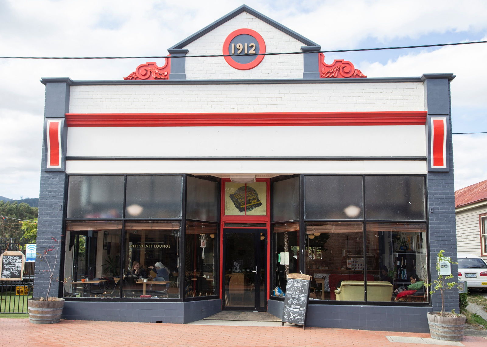 Abels Bay TAS Hotel Gold Coast