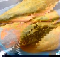 Theo's Fish Bar - Hotel Gold Coast