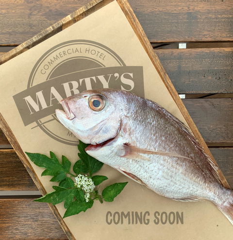 Marty's At The Commercial Hotel - Hotel Gold Coast 0
