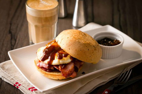 The Coffee Club - Bulimba - Hotel Gold Coast 0