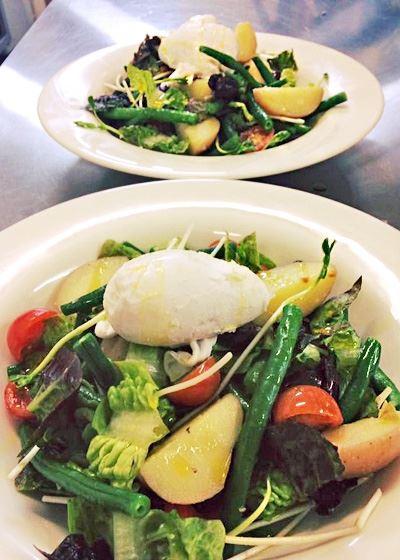 Andy's Place Cafe - Hotel Gold Coast 9