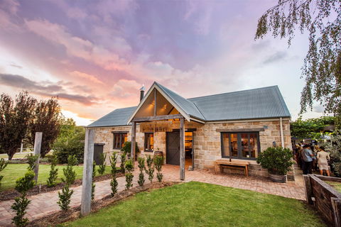 The Cellar By Gilbert - Hotel Gold Coast 0
