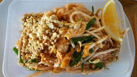 Pom's Thai Restaurant & Takeaway - Hotel Gold Coast 0