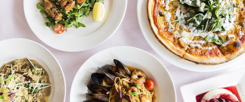 A Red Dot Japanese Restaurant - Hotel Gold Coast 0