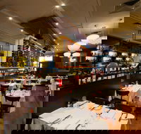 Must Winebar - Hotel Gold Coast
