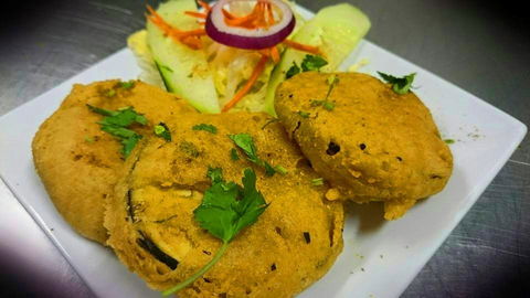 UTSAV Indian Restaurant - Hotel Gold Coast 0