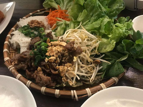 Gia Dinh - Hotel Gold Coast 0