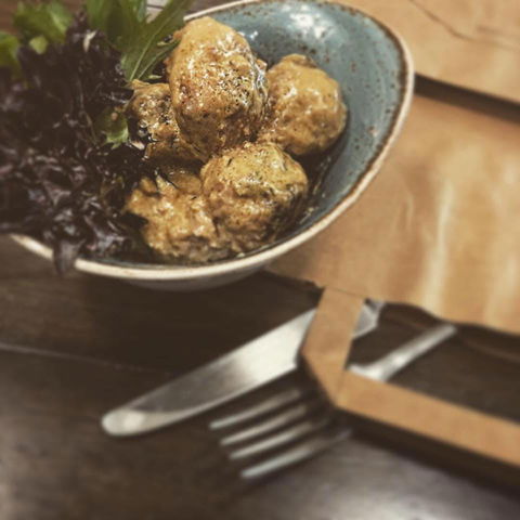 D'Lish Fish - Hotel Gold Coast 0