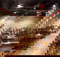 Cafe Escargot - Hotel Gold Coast